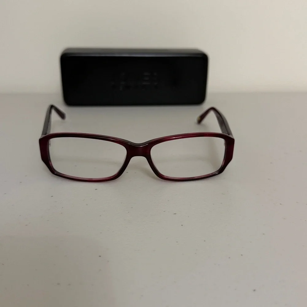 Jones New York  731 Burgundy Glasses - Picture 4 of 4